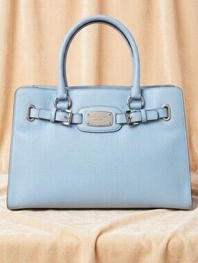 Michael Kors Large Hamilton Satchel In Sky Blue. EUC✨️
